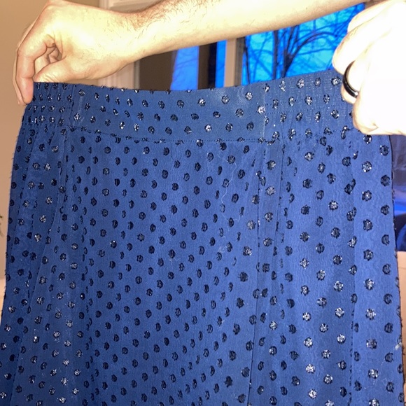Sparkly navy blue skirt - Picture 7 of 10